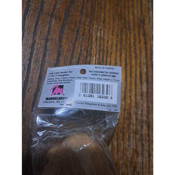 Vintage New Mangelsens Dolls+ Porcelain Lady Doll Head and Hands Set - Picture 4 of 4